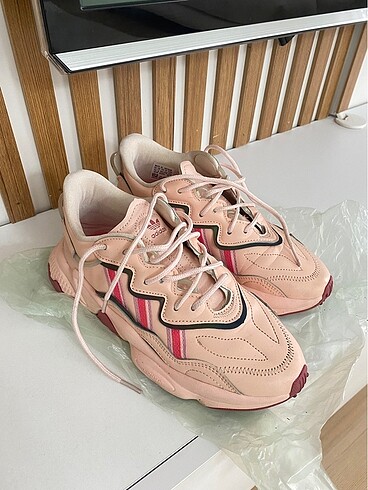 Adidas adidas ozweego