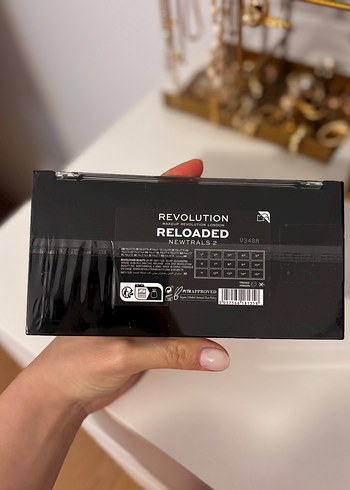 Revolution Göz Farı Paleti - Görsel 4