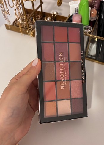 Revolution Göz Farı Paleti - Görsel 3