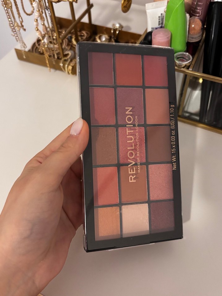 Revolution Göz Farı Paleti - Görsel 3