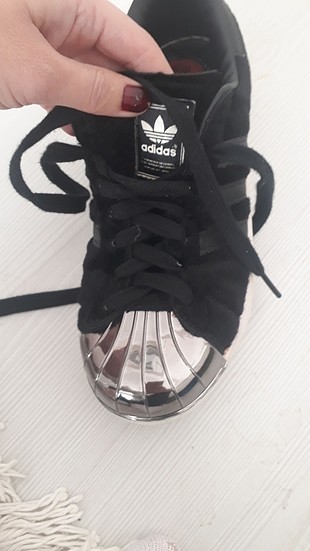 adidas metal toe