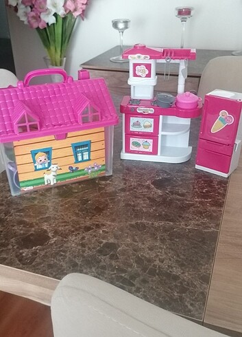 Niloyanın çay seti oyuncak mutfak seti