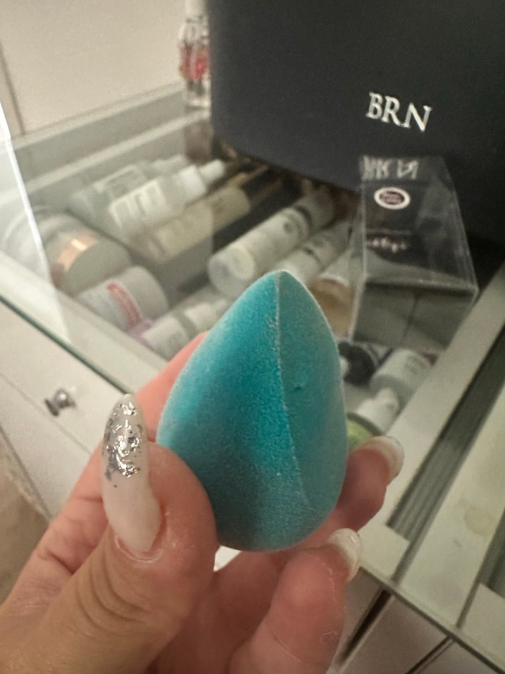 Turkuaz Pastel Makyaj Süngeri - Eklips - Görsel 3