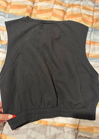 Zara Siyah Kolsuz Crop Top Yüksek Yaka - Görsel 4