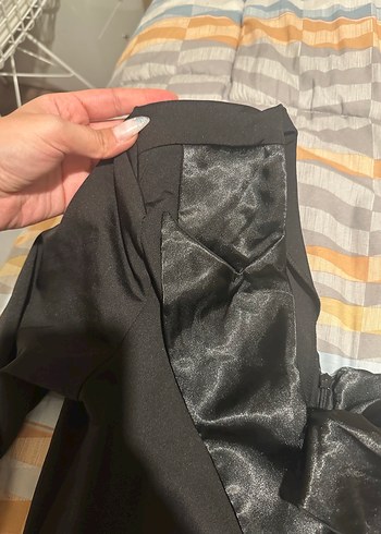 Tek kollu Düğmeli Siyah Uzun Kadın elbise - Görsel 3