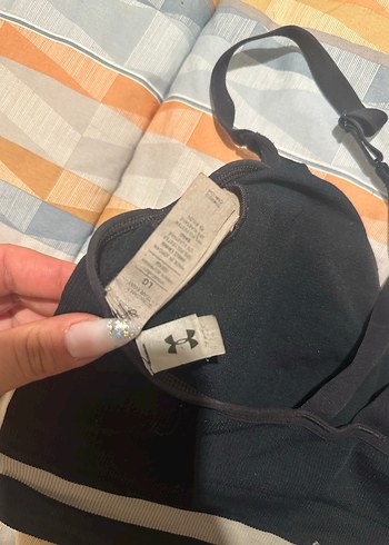 Under Armour Siyah Spor Sütyeni - Görsel 3