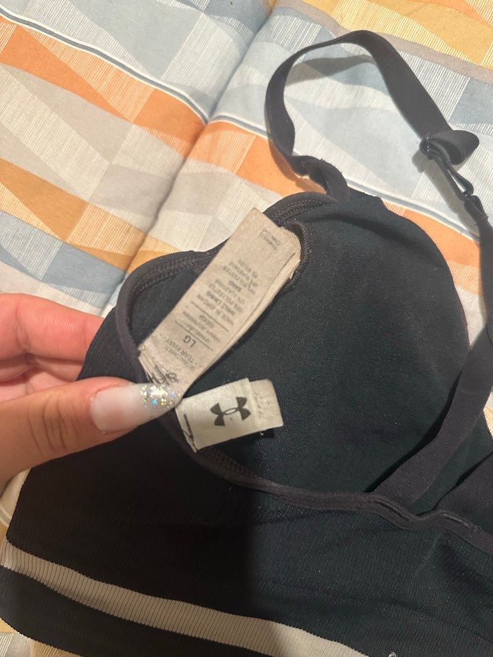 Under Armour Siyah Spor Sütyeni - Görsel 3