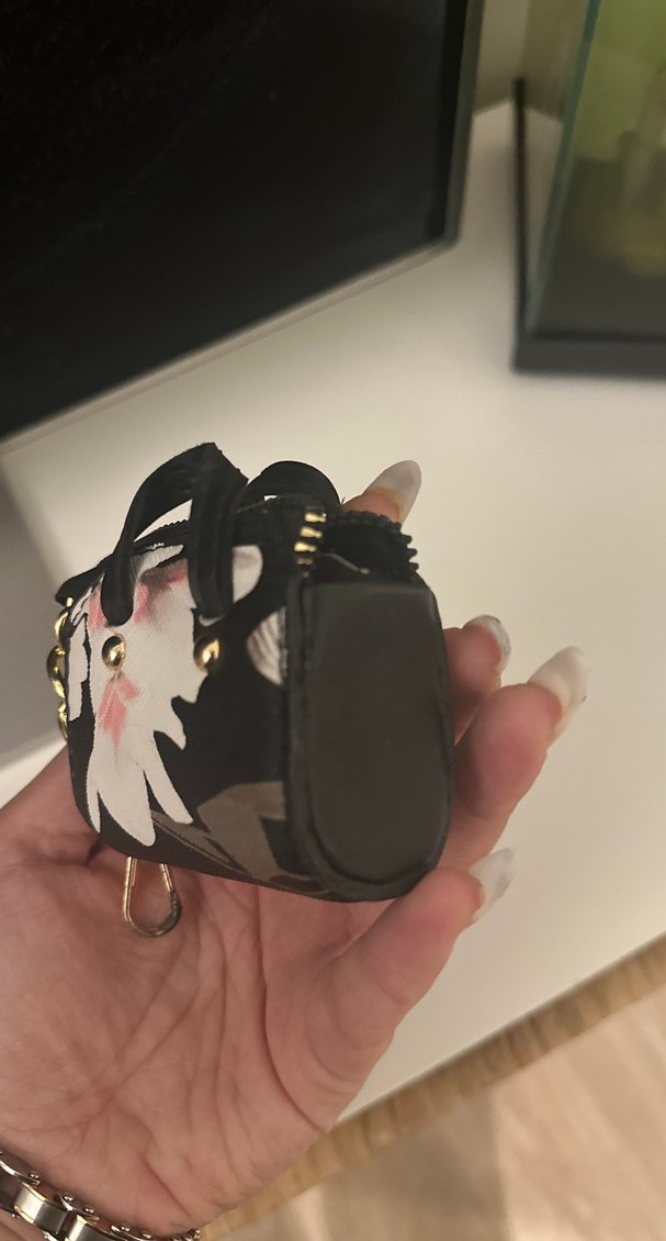 Siyah Fermuarlı Kadın Anahtarlık - Görsel 5