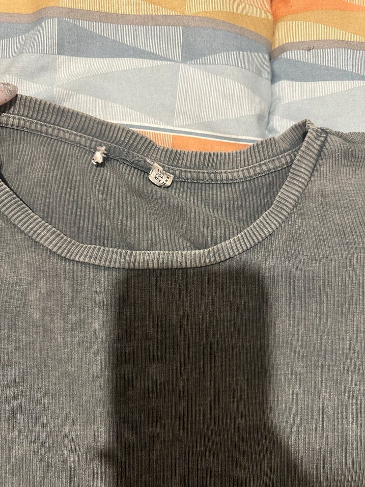 Gri Uzun Kollu - Görsel 2