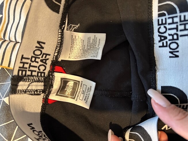 m Beden siyah Renk The north face tayt