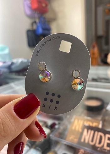 Mini Çok Renkli Payetli Küpe - Görsel 2