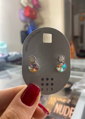 Mini Çok Renkli Payetli Küpe - Görsel 3