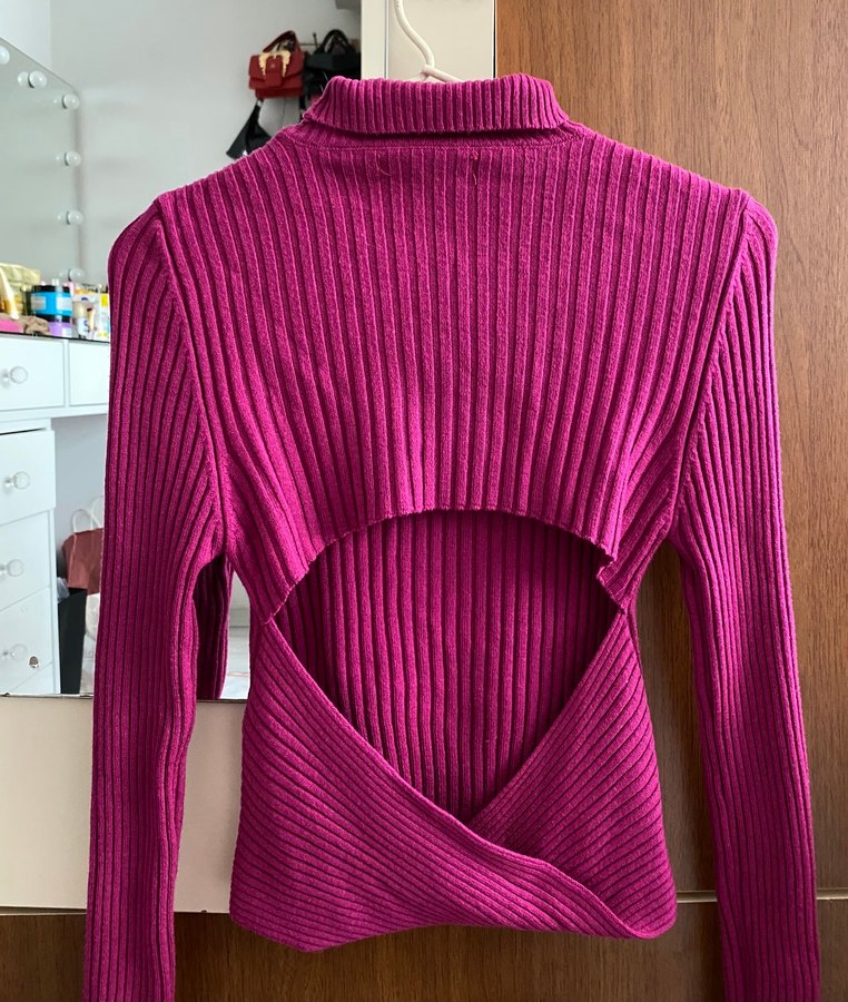 Sırt dekolteli triko kazak - Görsel 5