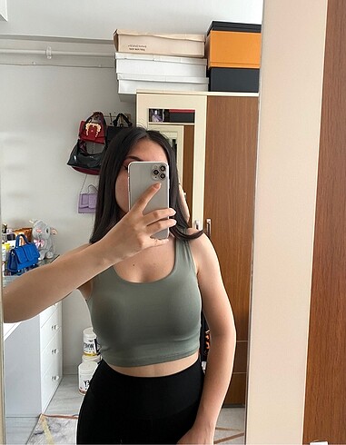Spor üst