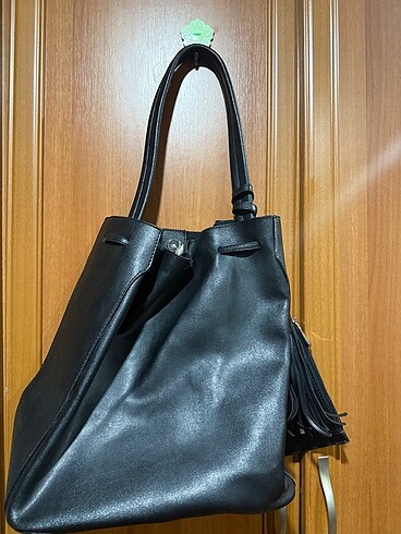  Beden Siyah Şık Çanta Shoes & More