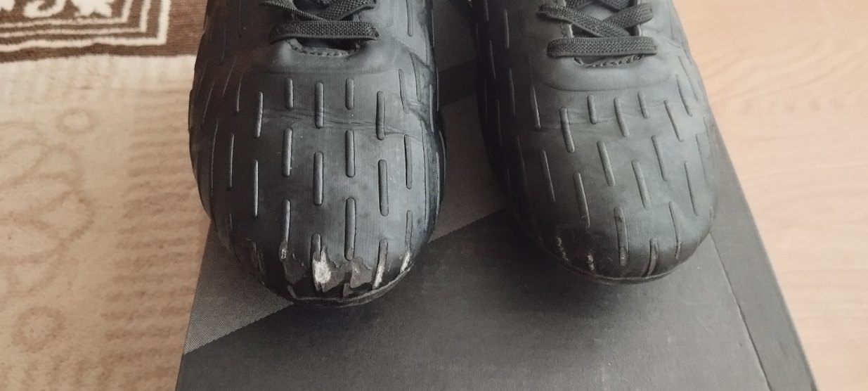 Lotto Siyah Erkek Futbol Ayakkabısı - Görsel 2