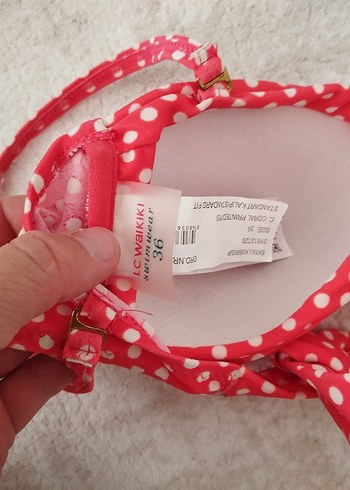 Penti Kırmızı Puantiyeli Bikini Üstü