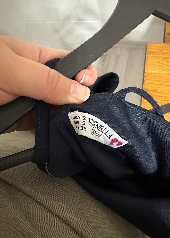 Mini işlemeli elbise - Görsel 5