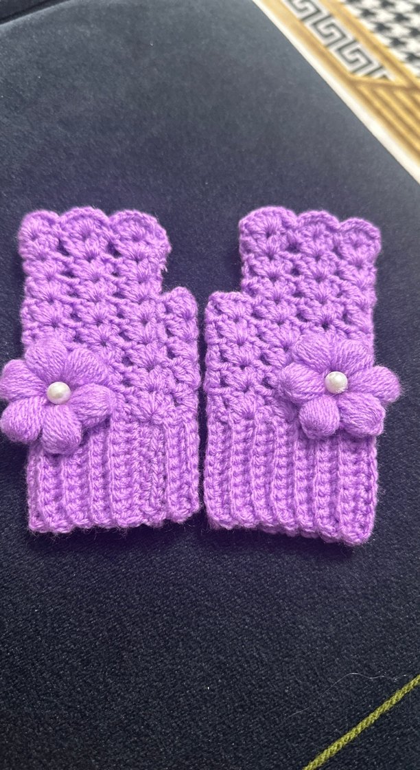 Mor Örgü Kadın Eldiveni Çiçek Detaylı - Görsel 2