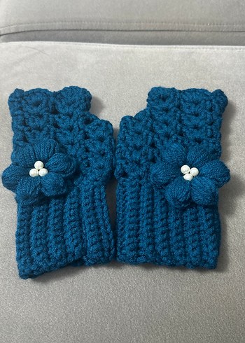Mavi Örgü Kadın Eldiveni Çiçek Detaylı - Görsel 3