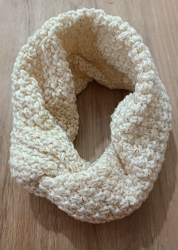 Örgü Beyaz Kadın Saç Bandı - Görsel 2