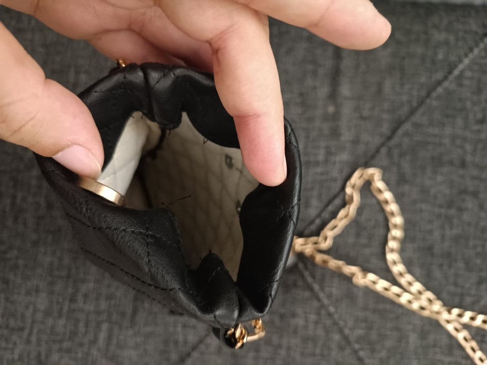 Zincir Detaylı Siyah Deri Kadın Çanta - Görsel 3