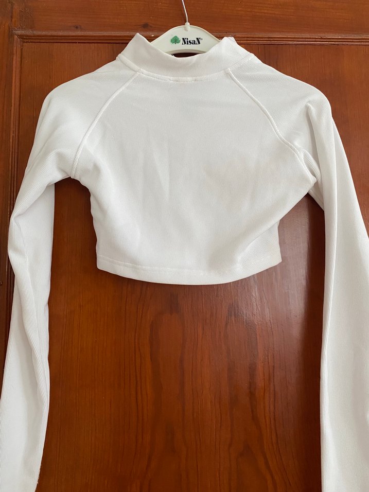 Beyaz Fermuarlı Crop Top - Görsel 3