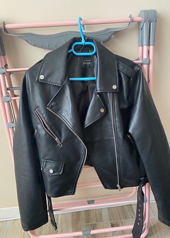 Kadın Siyah Deri Biker Ceket