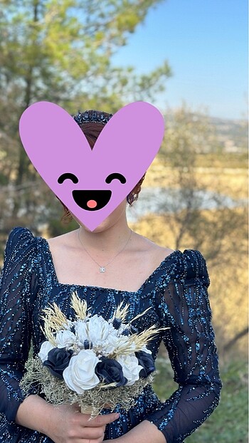 Diğer Lacivert nişanlık