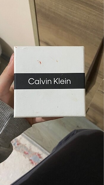  Beden beyaz Renk Calvin Klein bileklik set