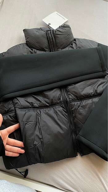 l Beden Pull&bear mont