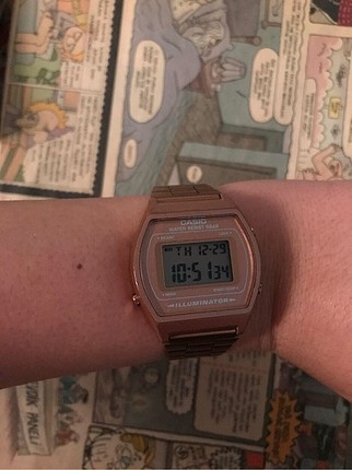 Casio retro kadın saat