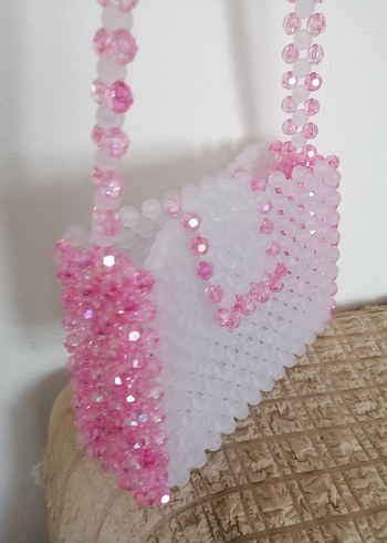 Pembe Boncuk İşlemeli Kadın Çanta