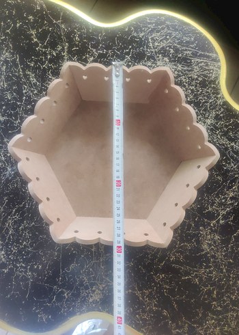 Altıgen Dalgalı Kenarlı Ekmeklik - Görsel 5