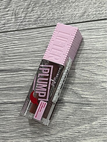 Açılmamış Maybelline Lifter Plump Gloss 007 Cocoa Zing