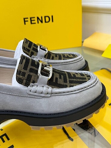 40 Beden gri Renk Fendi 40-46