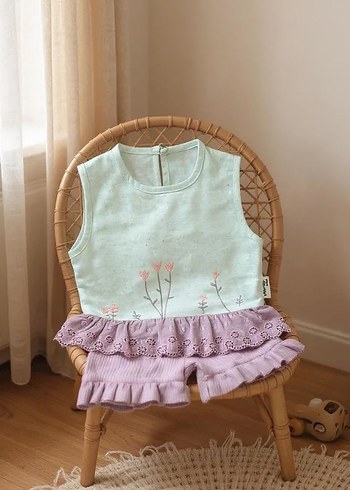 Nakışlı Fırfırlı Kolsuz Bebek Kız Takımı - Görsel 2