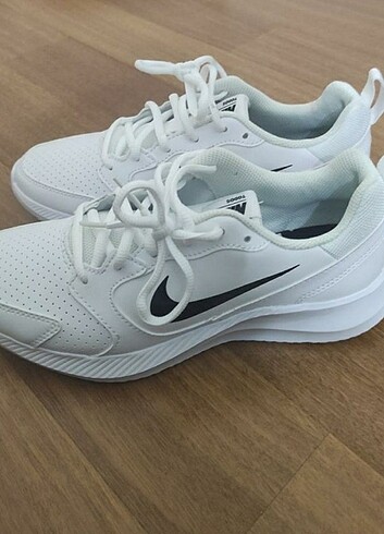 Nike ayakkabı 