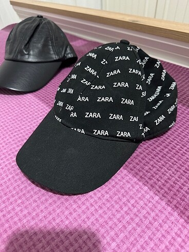 Zara şapka