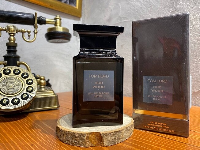 Tom ford Oud Wood