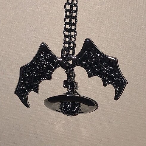 Vivienne Westwood Vivienne Westwood Bat Kolye