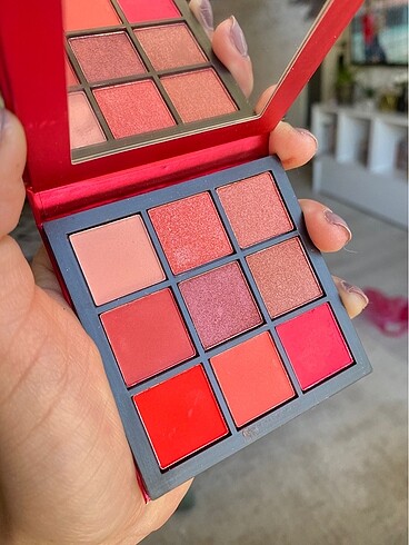 Huda Beauty far paleti