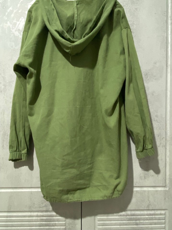 Yeşil Kapüşonlu Kadın Ceket - Görsel 3
