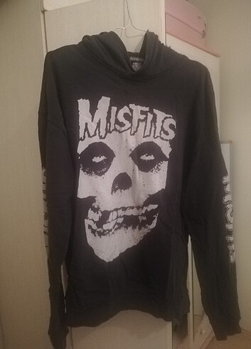 H&M Misfits Kapüşonlu Sweatshirt