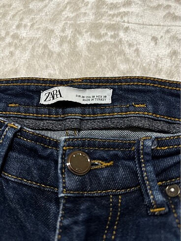 30 Beden mavi Renk Zara pantolon