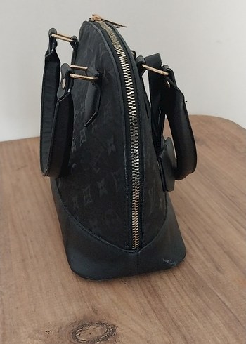 Klasik Siyah Deri Kadın Çanta - Görsel 3