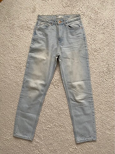 Bershka Mom Jean