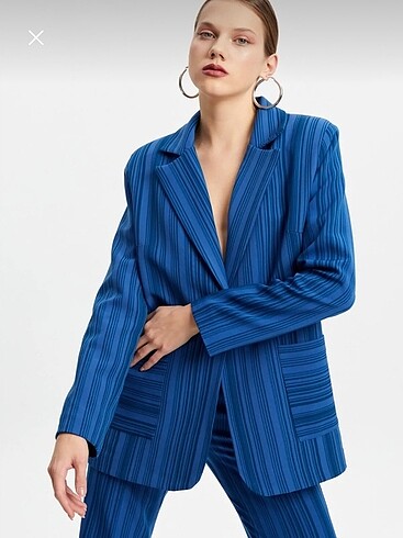 46 Beden Aşırı cool ceket pantolon takım (hediyeli)