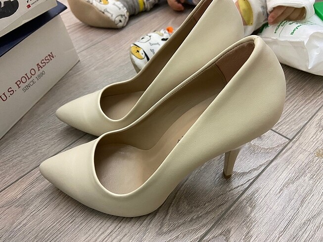 38 Beden Stiletto ayakkabı