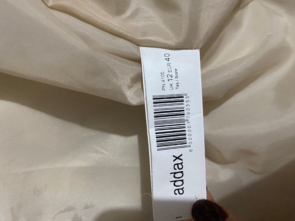 Bej Kadın Peluş Detaylı Şişme Yelek - Görsel 4